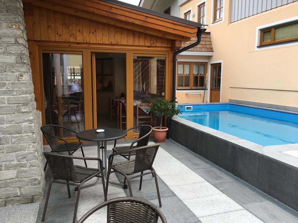Golf & Skipension Krug Haus im Ennstal Exterior foto